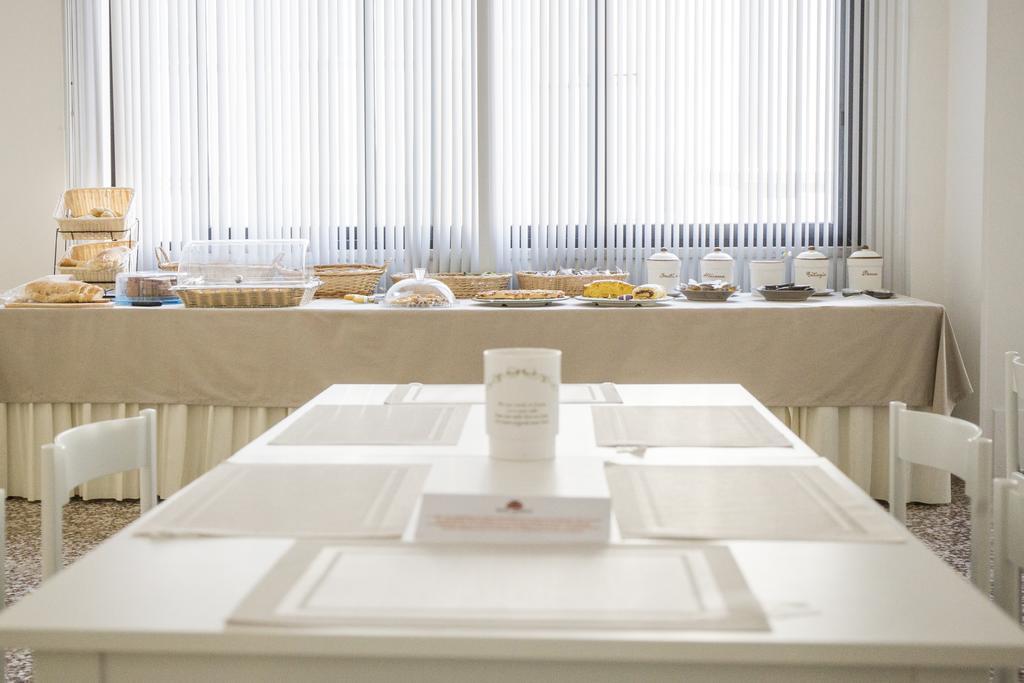 B&B Moresco Cattolica Luaran gambar